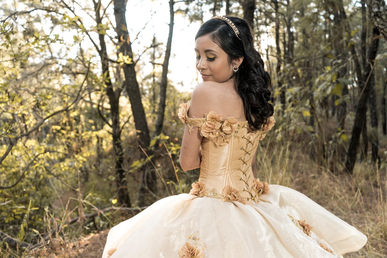The Secret Behind Modeling: Mastering the Art of Presence, Precision, and Perception