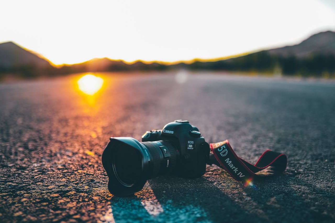 Canon and Its Different Cameras for Different Uses